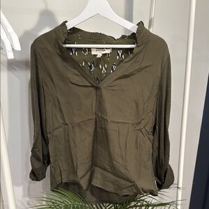 Porrege Boutique Green 3/4 Sleeve Relaxed Blouse
